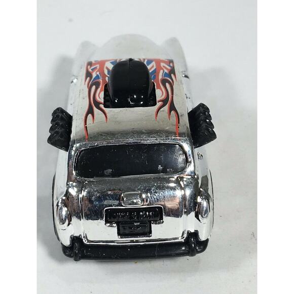 Hot Wheels 2006 Cockney Cab II Chrome Union Jack HW Chrome Burnerz Malaysia #2 - Picture 5 of 6